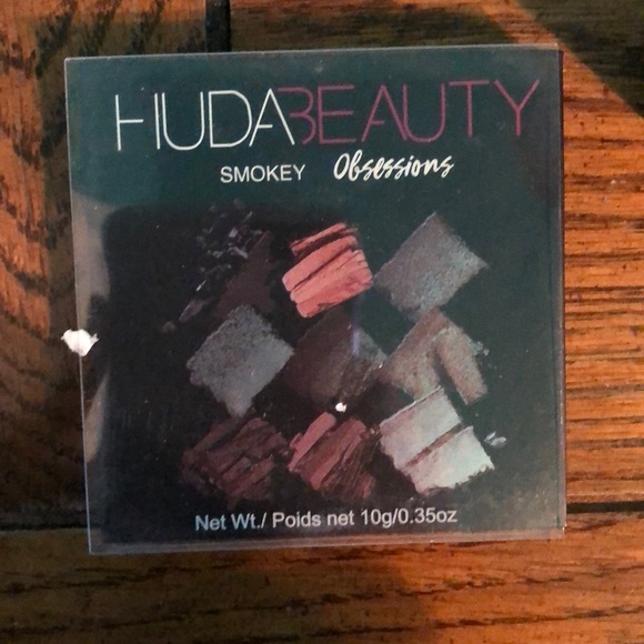 Huda beauty 9 pallet eyeshadow - Picture 1 of 6
